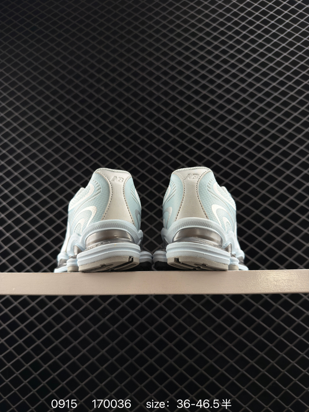 New Balance 2000 NB2000